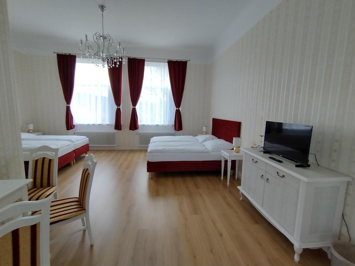 Liahof Hotel Ullared Buitenkant foto