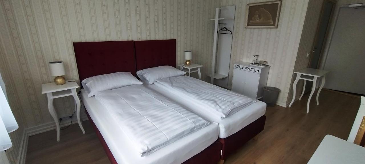 Liahof Hotel Ullared Buitenkant foto