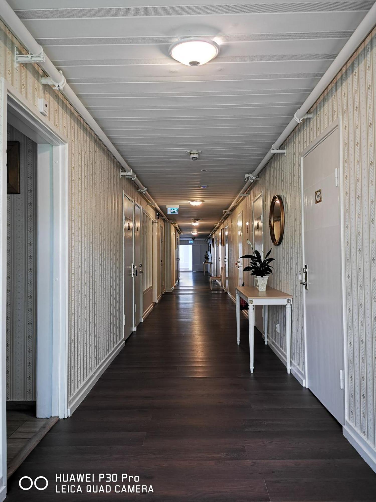 Liahof Hotel Ullared Buitenkant foto