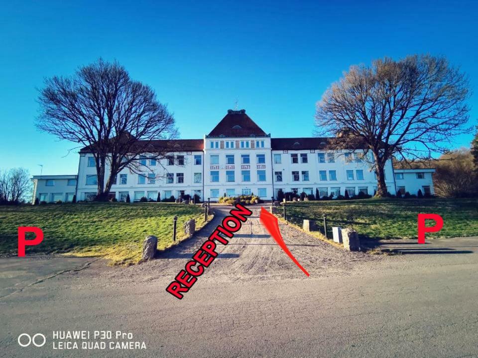 Liahof Hotel Ullared Buitenkant foto